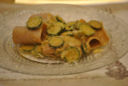 Paccheri integrali con fiori di zucca, zafferano e fiordilatte