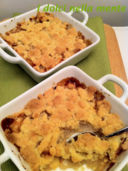 Crumble di pere e cannella in cocotte