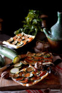 PIZZE DI SFOGLIA ZUCCHINE E PROVOLA