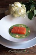 Salmone in oliocottura su crema di patate e cime di rapa