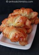 Mini Croissant di Sfoglia al Bacon