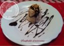 Semifreddo al torroncino con salsa al cioccolato