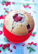 Strawberries Time: Muffins con Fragole e Semi di Papavero