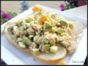 Un'insalata speciale: avocado, trota e arance