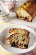 Plumcake con confettura di ciliegie e cioccolata