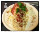 Spaghetti al pesto "Baiano" e speck