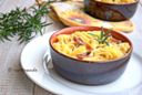 Pasta pasticciata con salame e provola
