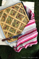 Crostata integrale di erbette a coste bianche e rosse