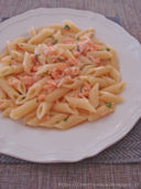 Penne al salmone / Short pasta with salmon