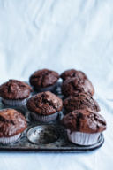 Muffin al cioccolato e noci / Muffins with chocolate and nuts