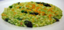 Risotto con asparagi, fiori di zucchinetta e bottarga di muggine