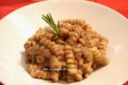 FUSILLI CON CREMA DI CECI NERI