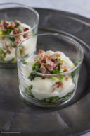 Bicchierini di verza con fonduta di grana