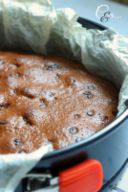 Torta veloce veloce con gocce di cioccolata e auguri a me!
