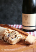 Taste & Match: strudel con cipolle, capperi, olive nere e alici