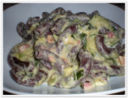 Pasta al cioccolato con zucchine, pancetta e philadelphia