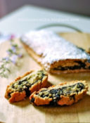 Biscotti alla marmellata d'uva nera per Ognissanti