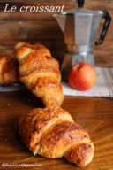 Croissant sfogliato alla spuma di mele