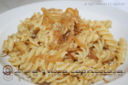 Fusilli cipolla e origano...il pungente si fa morbido