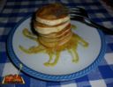 Mini pancakes alla salsa di mele speziata