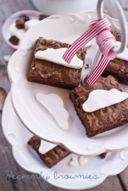 Heavenly brownies con pistacchi e mandorle
