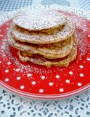 Dutch Pancake. Poffertjes. Holland pancake.