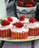Cupcakes con frosting alla fragola e il mio articolo