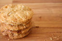 Cookies al cioccolato bianco e pinoli