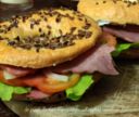 BAGELS CON PASTRAMI FURLOTTI