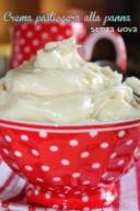 Crema pasticcera alla panna | Ricetta senza uova