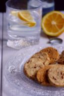 Biscotti salati con liquirizia e semi di lino