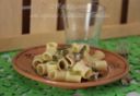 MEZZI RIGATONI CON ASPARAGI E PANCETTA AFFUMICATA