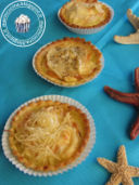 crostatine di salmone e formaggio con crosticina di patate