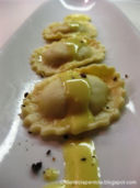 ravioli di patate con salsa taleggio e zafferano