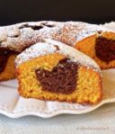 Ciambellone bicolore con zucca e cioccolato