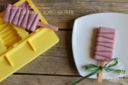Ghiaccioli con lo sciroppo di frutta | Ricetta con soli due ingredienti