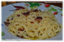 Spaghetti garlic and oil in my own way / Spaghetti aglio e olio a modo mio