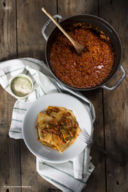 Ravioli di patate e cavolo nero con ragù di carne