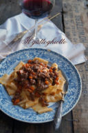 Pappardelle al sugo d'anatra (nana) all'aretina