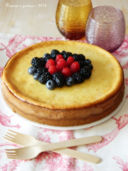 Cheesecake lime e cioccolato bianco, con un tocco di rosso