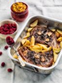 Braciole di Maialino al Forno con Composte di Corniola ed Azzeruole
