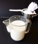 Latte di mandorla fatto in casa