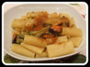 Rigatoni con cozze, broccolo siciliano e bottarga