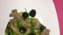 LA RICETTA DEL CARPACCIO AL PESTO, RUCOLA E OLIVE NERE