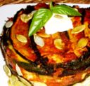 Parmigiana di zucchine con Feta e semi di zucca