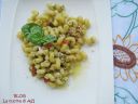 CELENTANI CON PESTO ALLA GENOVESE E PEPERONI