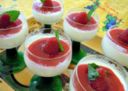 Panna cotta e coulis di lamponi in coppa