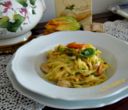 Tagliolini capesante e fiori di zucca con burro di cacao