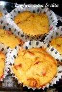 MUFFINS SALATI AI PEPERONI