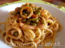 PASTA CON CALAMARI E PISELLI